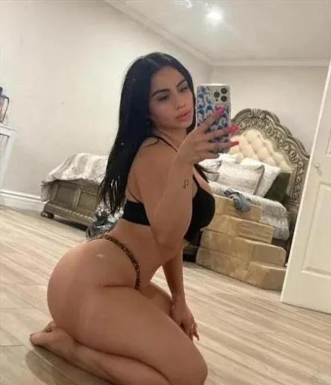 Andreea – Escortă România în Hațeg