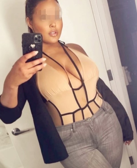 Antonia – Escortă Pitică din Huși