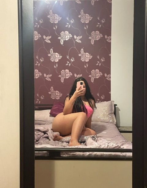 Chineză Brunetă: Escortă de Lux în Jimbolia