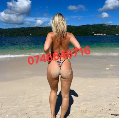 Companie Blondă în Mediaș