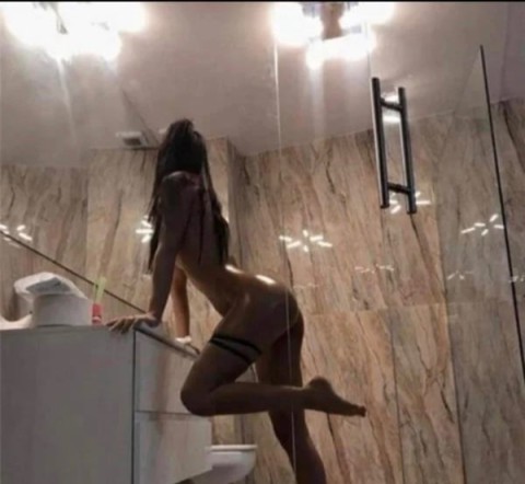 Denisa, independentă de lux la Sala Palatului · independentă de lux București