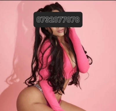 Deplasare Discretă pentru Cupluri și Doamne din Târgu Mureș