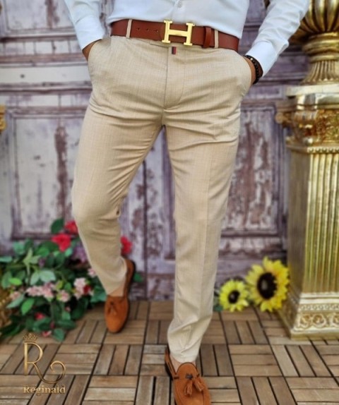 Dominație feminină în Barbu Văcărescu