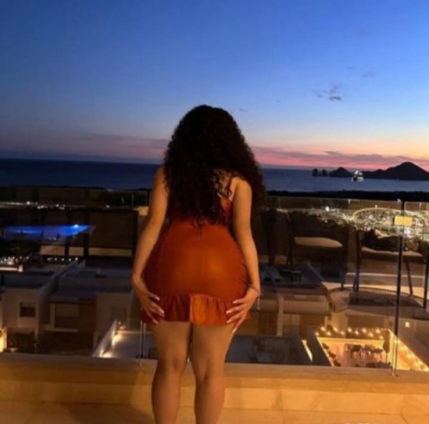 Dominantă la Faleza Nord: Show WhatsApp Non Stop