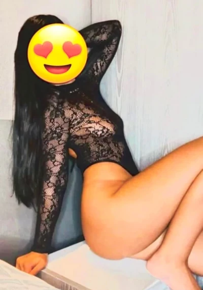 Escortă 160 cm în Oradea – Fără grabă, doar plăcere