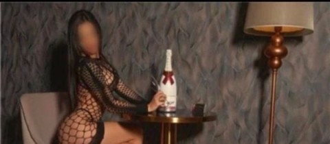 Escortă 18 ani în Diham – Experiență de neuitat