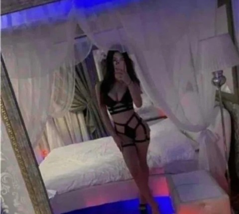 Escortă 180 cm în Plaza – Atracție irezistibilă