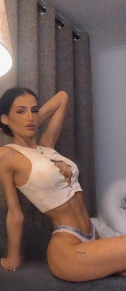 Escortă 20 ani în Sfântu Gheorghe: Aventuri și Plăceri