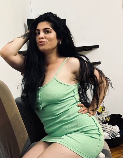 Escortă BDSM în Colentina: Ochi Verzi și Plăceri Interzise