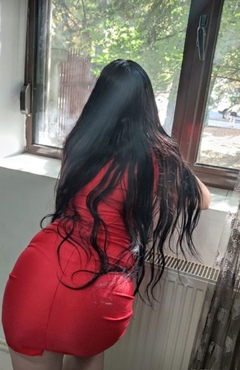Escortă cu forme în Brâncoveanu