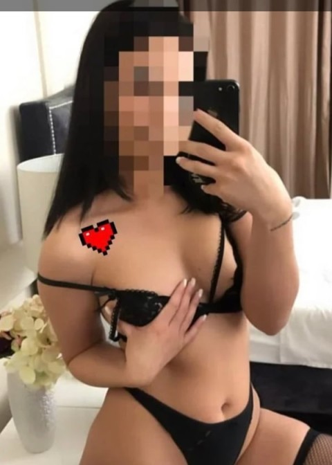 Escortă Deplasare în Berceni – Experiențe Unice cu Elisa