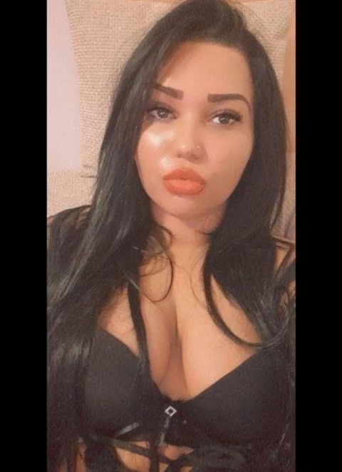 Escortă Dominare în Magheru