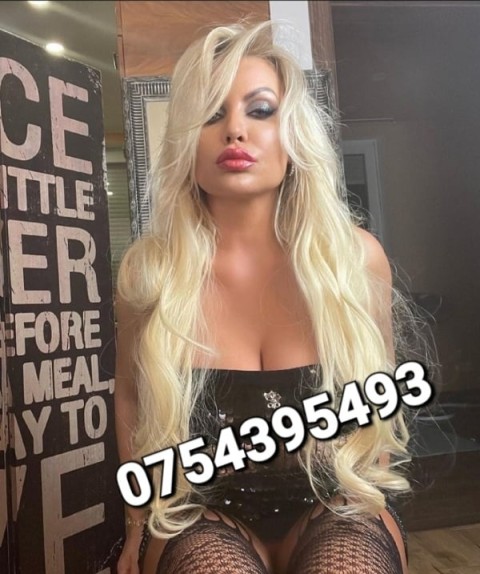 Escortă Femboy la Domiciliu în Bârlad