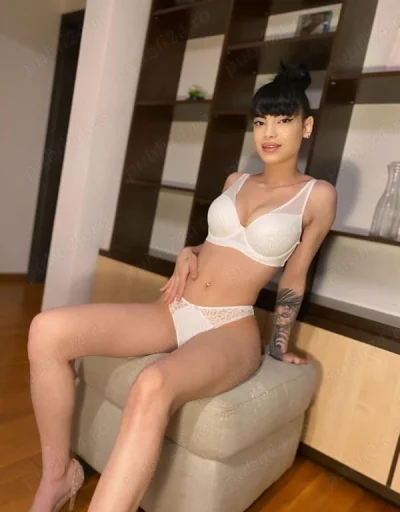 Escortă filipineză nouă în Focșani