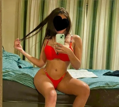 Escortă GFE în Aviației – Experiențe de Neuitat