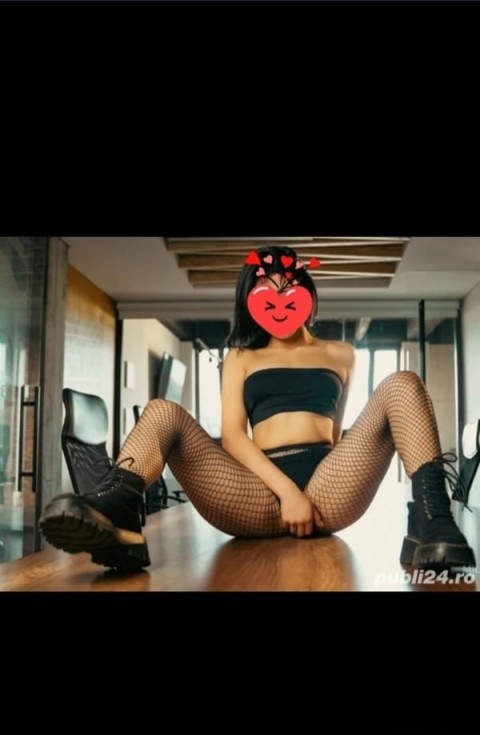 Escortă Ieftină la Sala Palatului