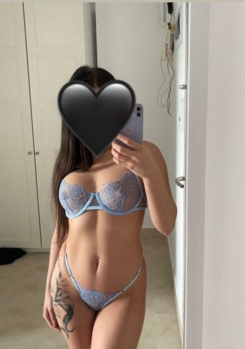 Escortă minionă în Tineretului