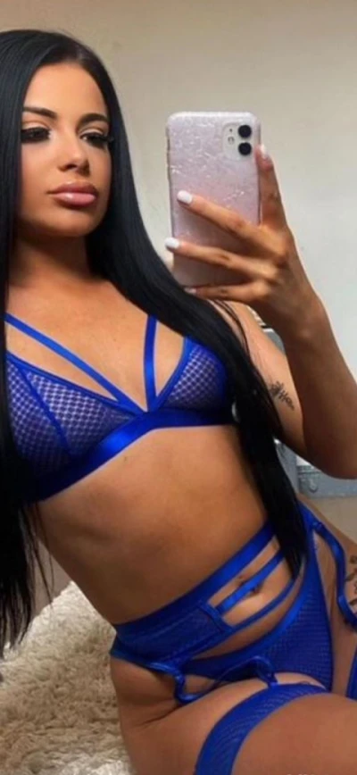 Escortă începătoare în Dristor