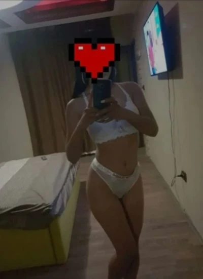 Escortă Negresă în Băile Felix