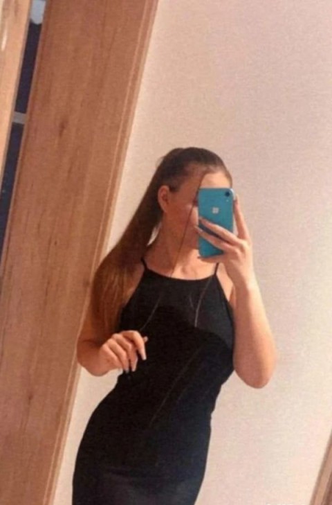 Escortă nimfomană în Piața Iancului