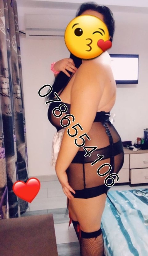Escortă nouă în Pitești