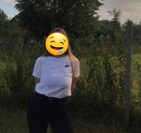 Escortă pitică în Tomis Plus: Andrada, amanta perfectă