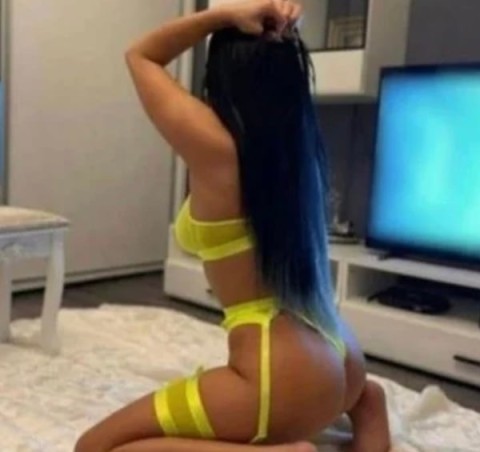 Escortă pitică pentru întâlniri discrete în Bușteni