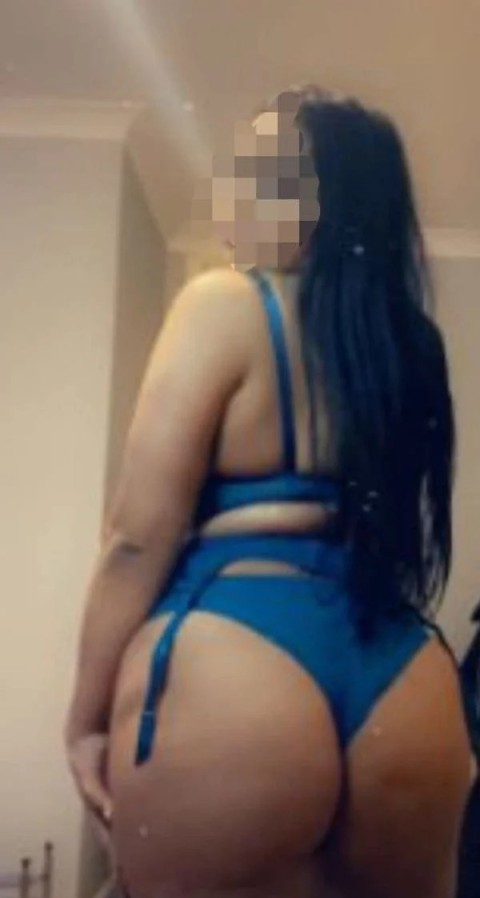 Escortă roșcată în Metalurgiei