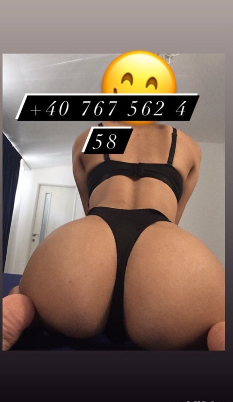 Escortă roșcată nouă în Cosmopolis