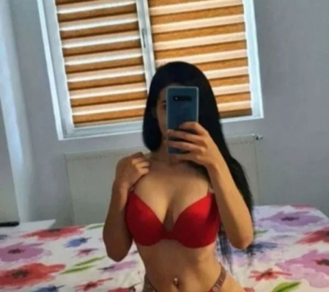 Escortă sex cu tatuaje în Nicolae Grigorescu
