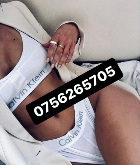 Escortă sex shop în Rădăuți: Relație discretă și avantajoasă