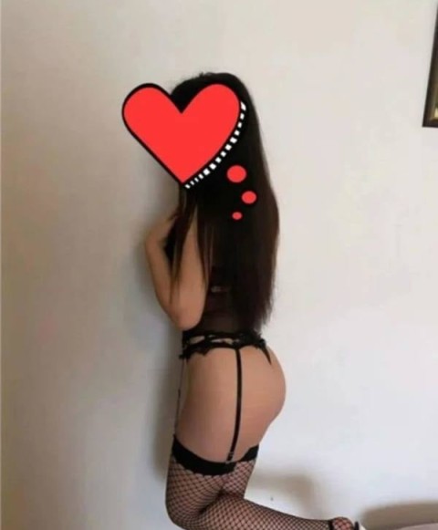 Escortă siliconată în Corabia pentru doamne și domnișoare