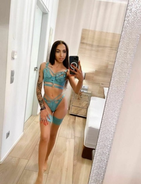 Escortă Skinny în Râmnicu Vâlcea: Fantezia Ta Împlinită