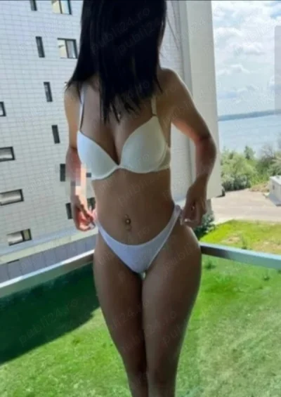 Escortă Stăpână în Călimănești