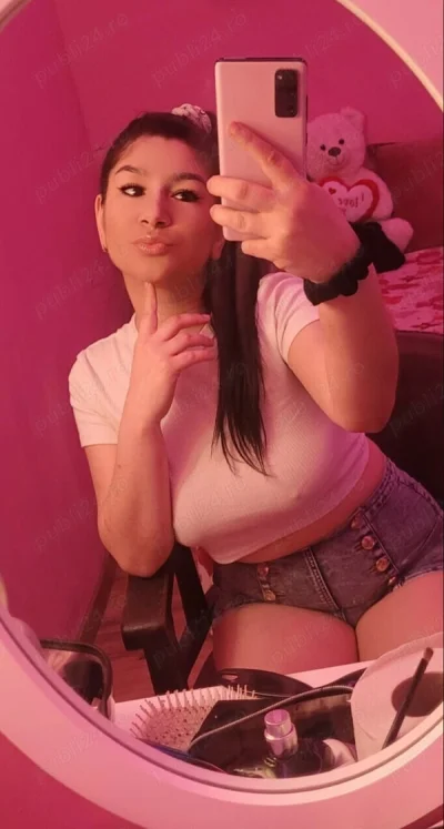 Escortă studentă blondă în Sovata