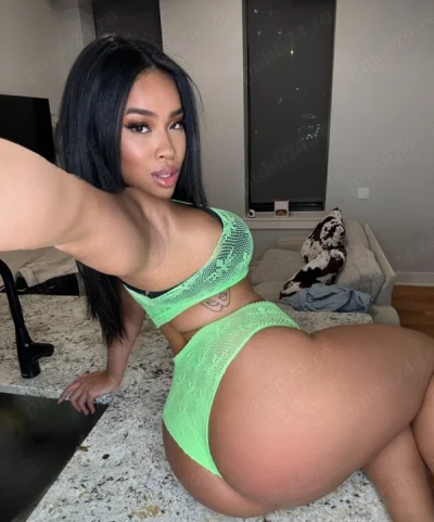 Escortă Trans Premium în Iancului