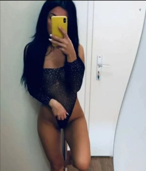 Escortă Travestită de Lux în Vălenii de Munte