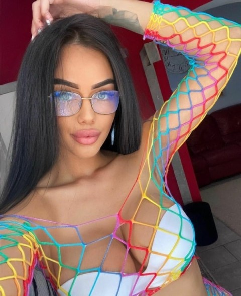 Escortă Uro în Sibiu: Plăceri Fără Inhibiții