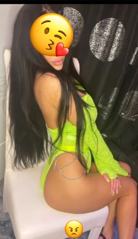 Escortă VIP pentru un Weekend Special