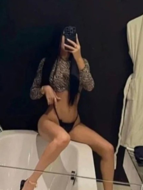 Escorta Stăpână în Griviței – Plăcere și Rafinament · escortă stăpână