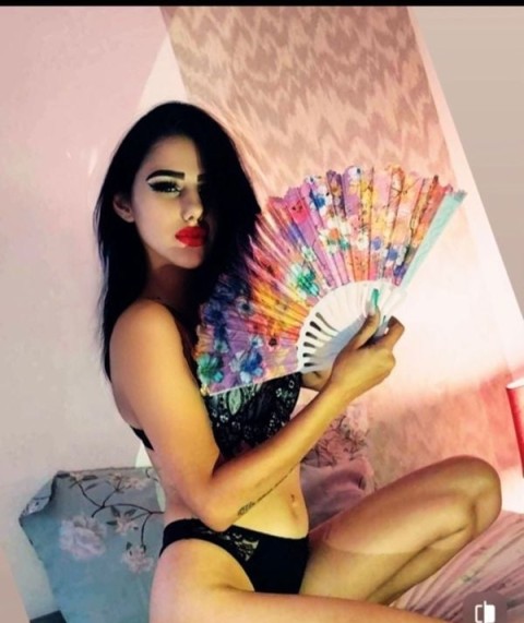 Fantezii la 18 ani în Moșilor