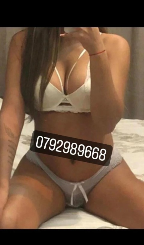 Femei mature și seducătoare în Lupeni