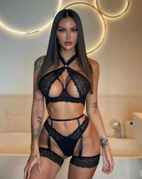 Girlfriend Experience în Bacău: Plăceri Intime cu un Bărbat Matur