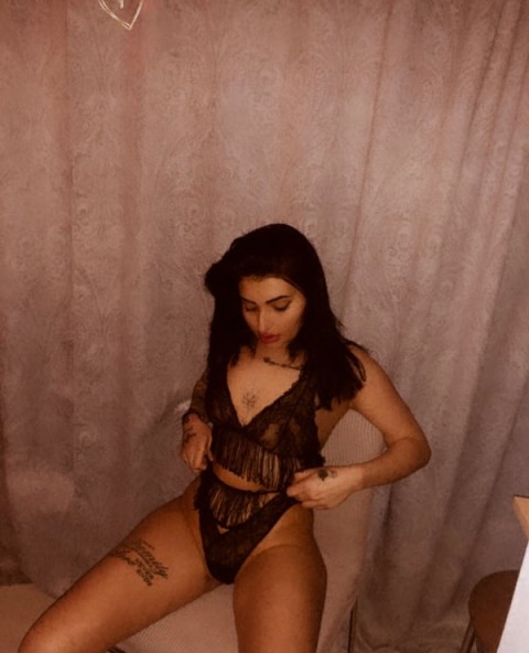 Inocentă la Tine sau la Mine în Burebista