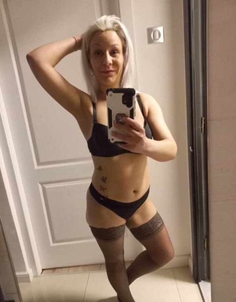 Lory și Paula: Show Lesby și Dominare în Eroii Revoluției · Brașov