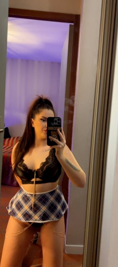 Maria – Verificată și Disponibilă pentru 4 Zile în Ploiești