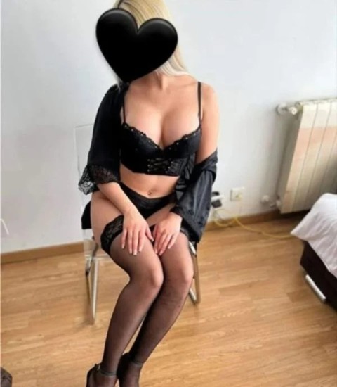 Nouă în București! Vicky, escortă sexy de 20 ani