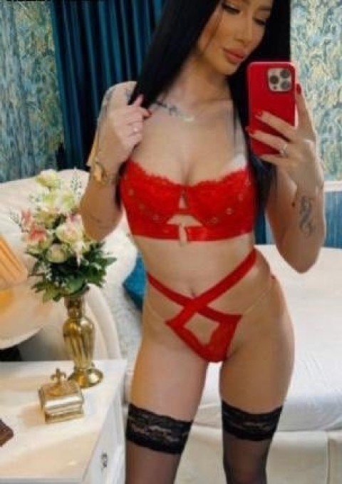 Întâlnire Fierbinte cu Escortă Țigancă în Buzău