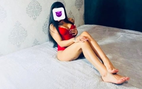 Întâlniri Discrete cu Domnișoare în Jur de 30 de Ani · în jur de 30 ani