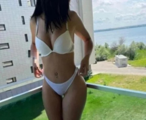 Întâlniri Pasionale cu Denisa – 18 Ani, Drumul Taberei